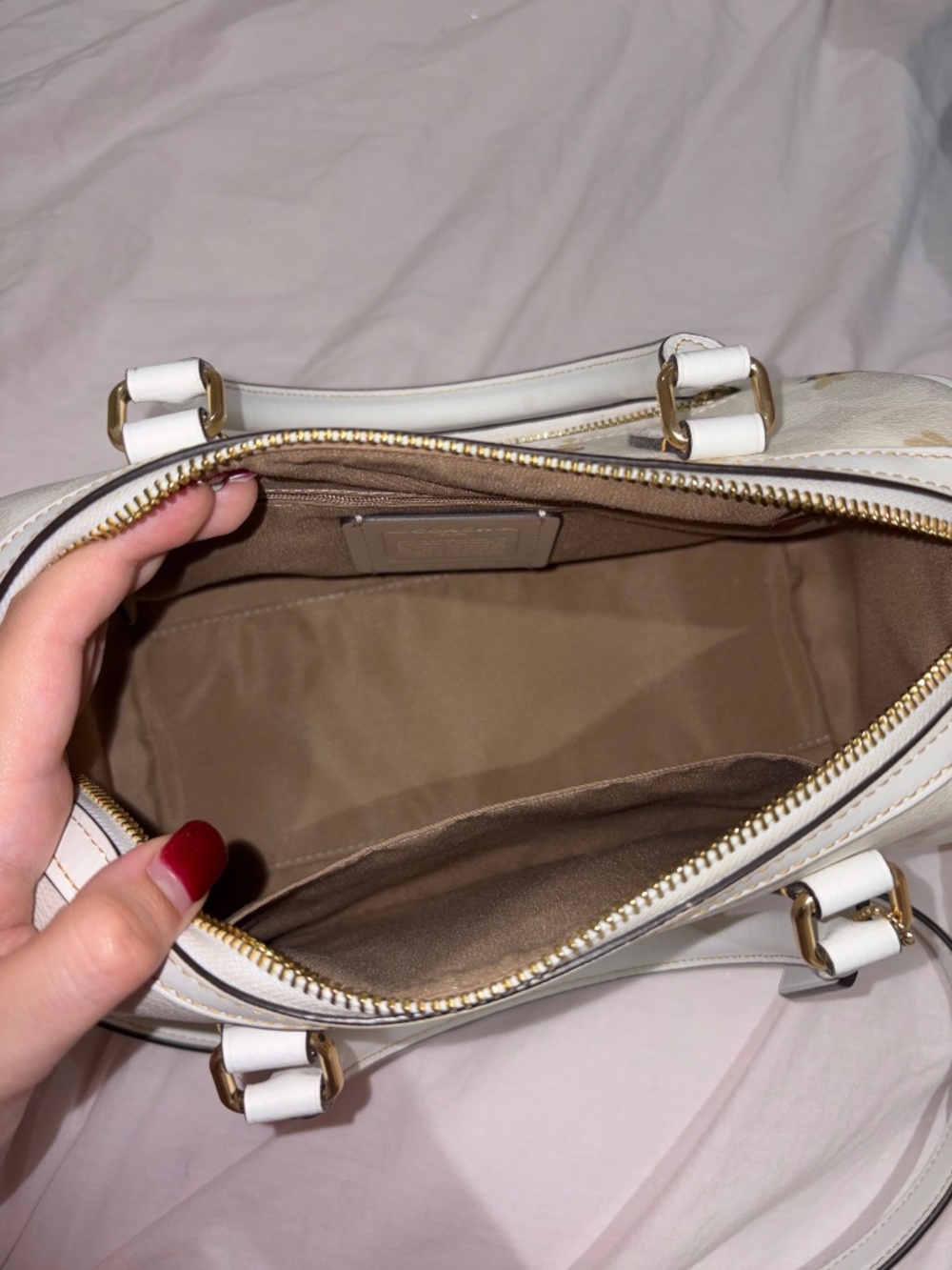 Coach bumblebee bag - Picture 7 of 7